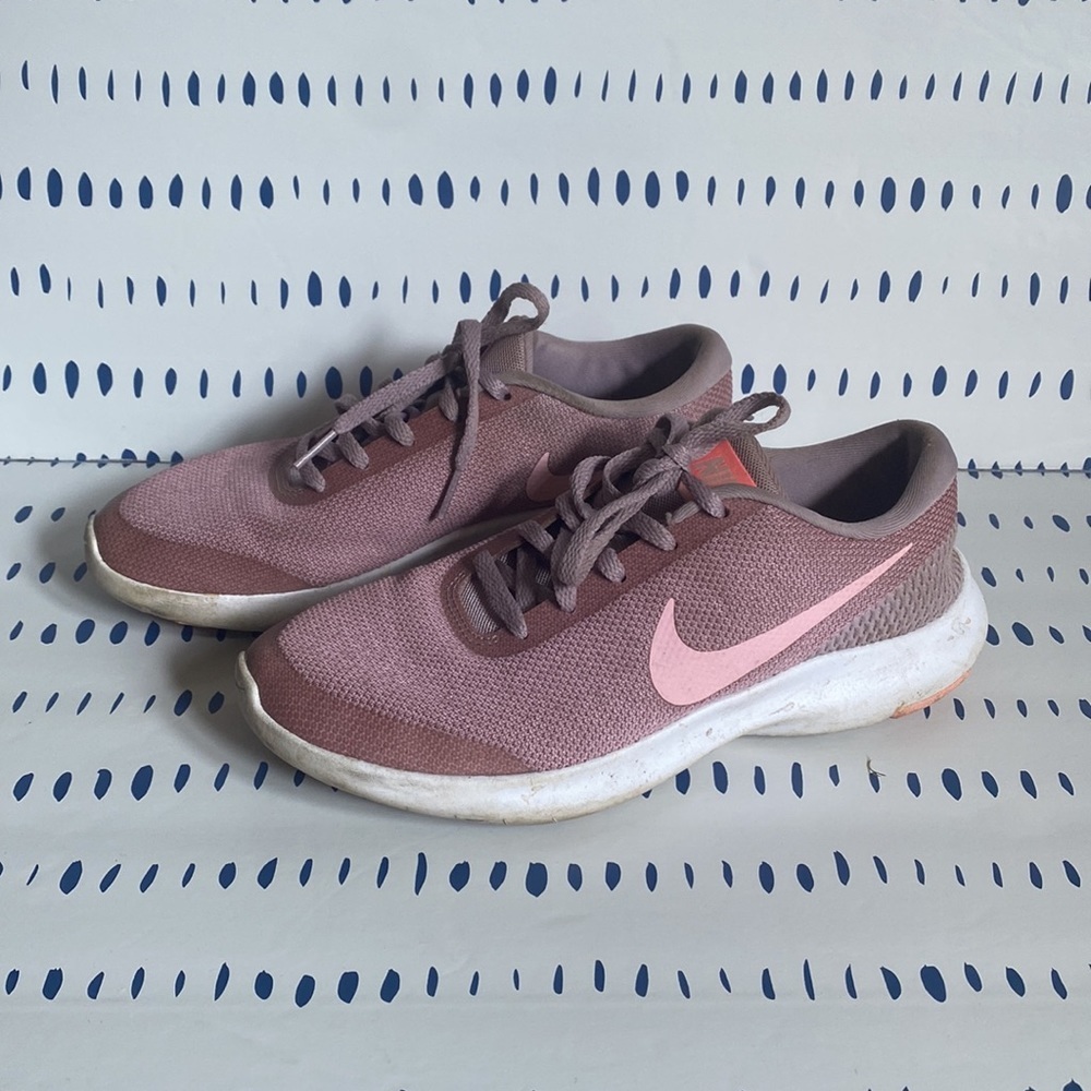 Pink Nike Flex Sneakers